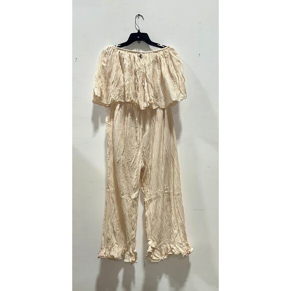 Jaded Gypsy Women Off-Shoulder Ruffle Crinkle Romper - Picture 2 of 6